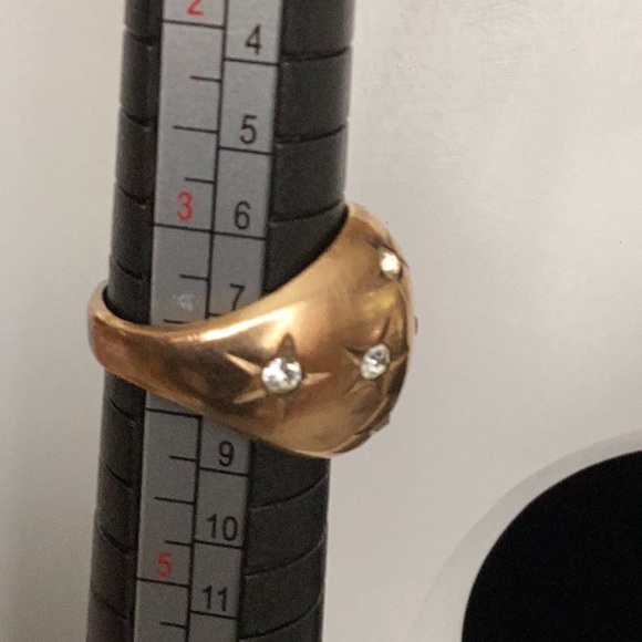 Vintage 10k Gold Filled Pinky Ring with embedded crystals : Size 4 - Picture 2 of 3